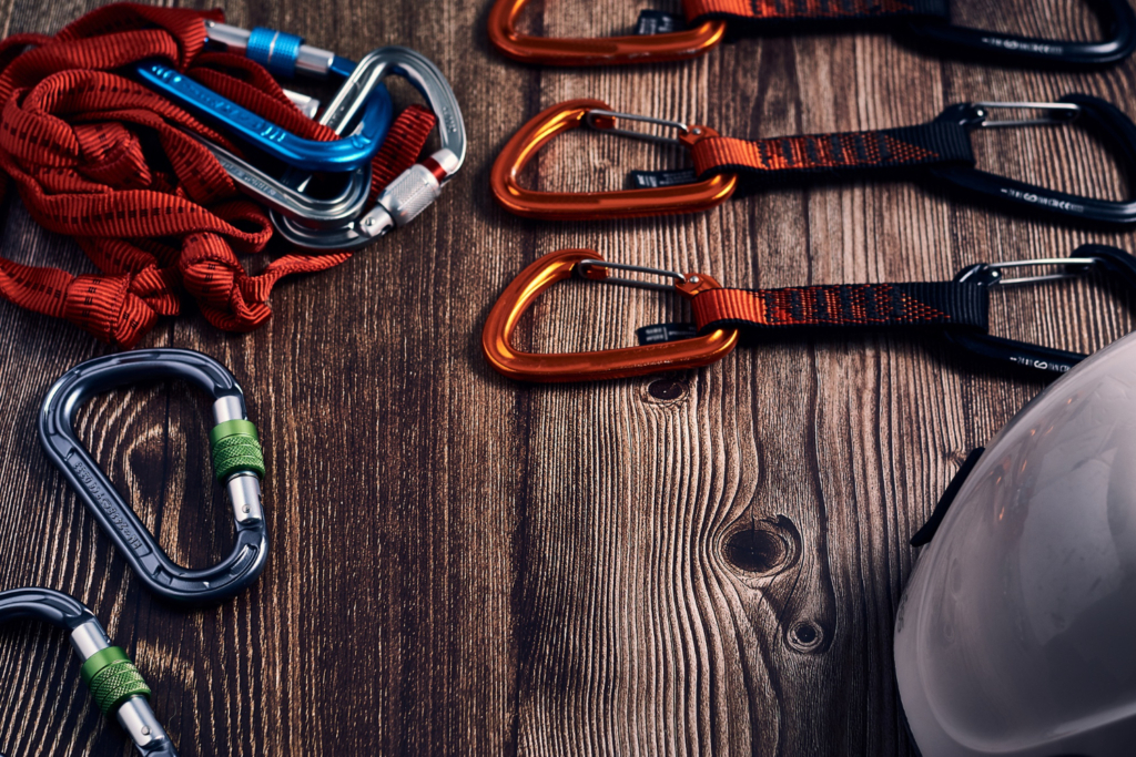 Ratchet Tie Down vs Lashing Belt: Perbedaan, Fungsi & Harga 2026 | Pusat Lifting